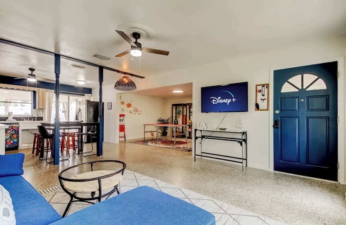 Indian Rocks Beach House | Boho Beach Bliss-Steps to the Beach-Pet Friendly