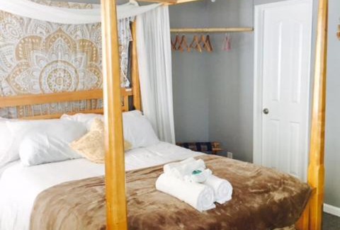 Pacific Beach Bed & Breakfast | Boho Chic Beach Suite