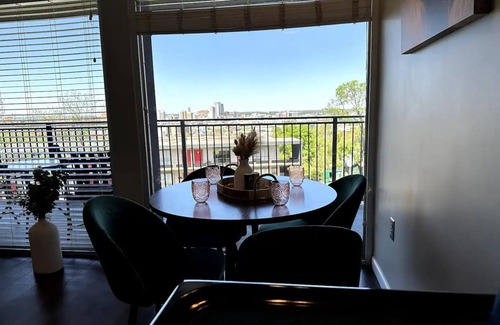 Birmingham Condo | Boho in B'ham, with a view!
