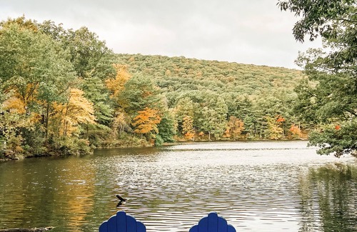 Jefferson House | Boho New Jersey lake house 1 hour from NYC
