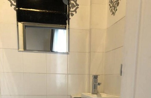 Wat Ratchabophit House | Boho Twin Room (T04)