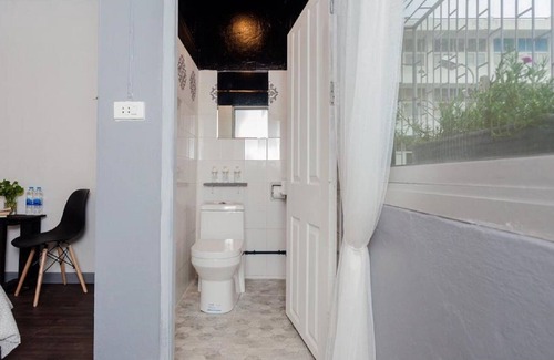 Wat Ratchabophit House | Boho Twin Room (T04)