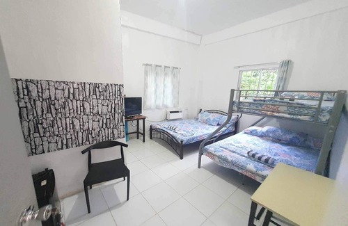 Dauis House | Bohol Transient Lruy near Panglao Beach
