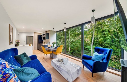 Hebden Bridge House | Boiler House in Calder Valley with Scenic Views