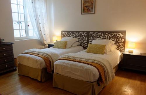 Saint-Pierre-de-Buzet Bed & Breakfast | Bois de Cadène
