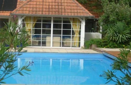 Hindisheim Bed & Breakfast | Bois Joli de la Freyère