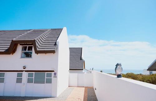 St. Helena Bay Villa | Bokmakierie Villa