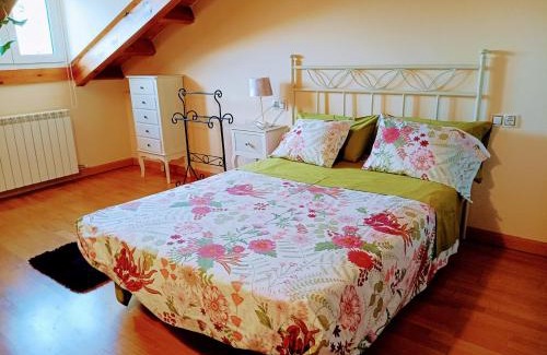 Carbajal de la Legua House | Boleta A 5 minutos de León, casa con jardín