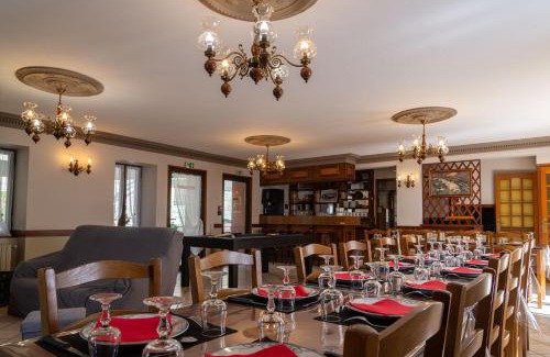 Les Hermaux House | Bon aubrac pour 12 personnes