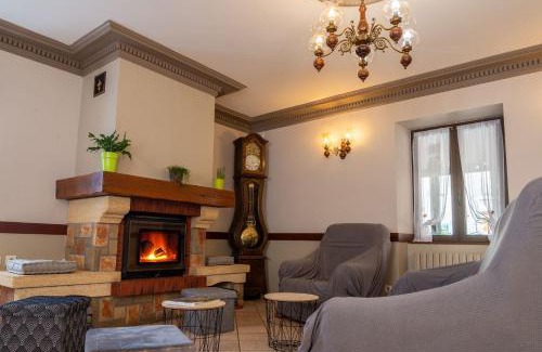 Les Hermaux House | Bon aubrac pour 12 personnes