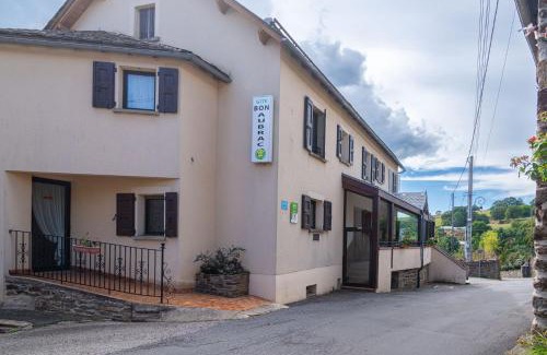 Les Hermaux House | Bon aubrac pour 12 personnes