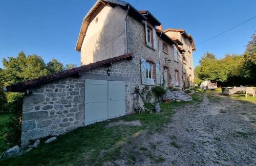 Saint-Amand-Jartoudeix Bed & Breakfast | Bon Chez Nous