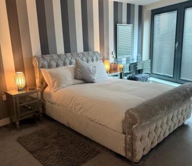 Chelmsford Apartment | Bond Street Luxury Apartment Central Chelmsford