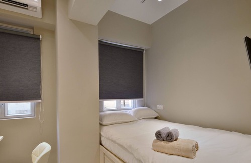 Sheung Wan Apartment | Bonham Strand West Luxury Studio *7C