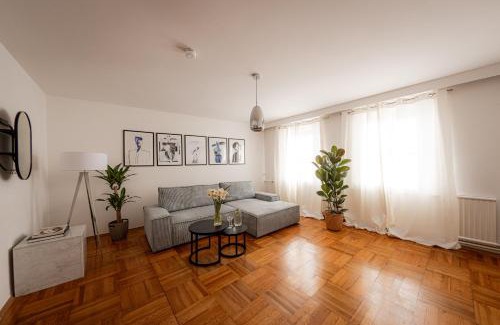 Landshut Apartment | Bonnystay Landshut Gallery im Zentrum