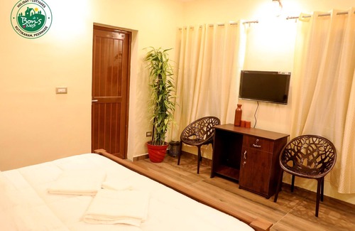 Kuttikkanam Bed & Breakfast | BonsNest Holiday Cottages - Non Balcony Suite
