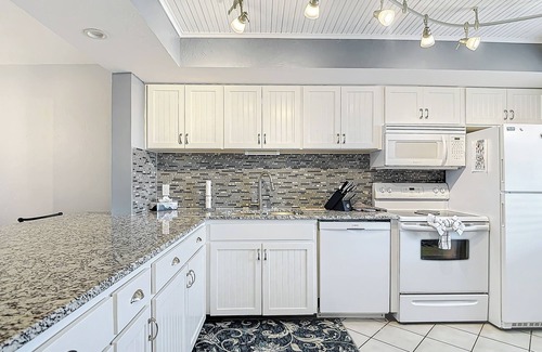 Fort Myers Beach Condo | Book your stay in beautiful Unit 313 directly on the beach