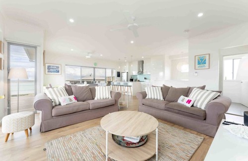 Port Elliot House | Boomer Beach Retreat- 3 BRM - Family Friendly