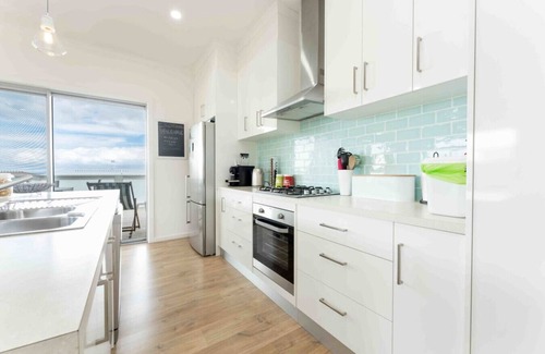 Port Elliot House | Boomer Beach Retreat- 3 BRM - Family Friendly