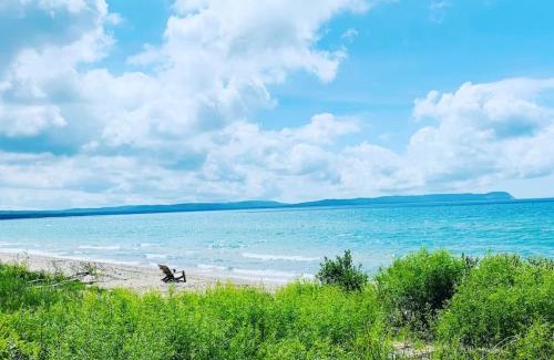 Lake Leelanau House | Boona Vista Lake Michigan Beach Front Cottage