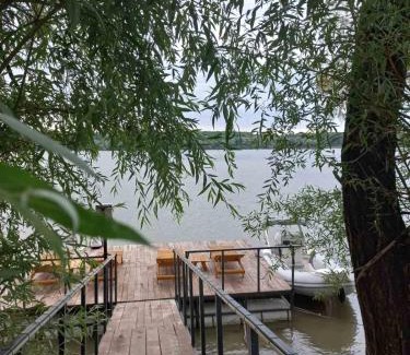 Belgrade House | Bora kuće na reci