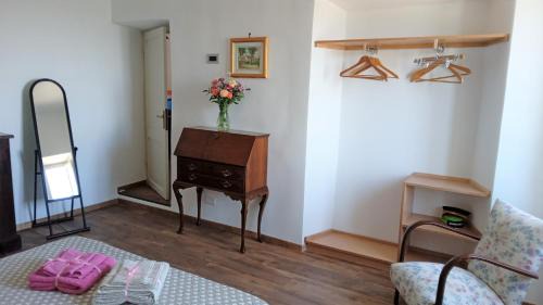 Guidonia Montecelio Apartment | Borgo 63 Medieval House