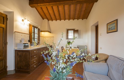 Grassina Apartment | Borgo Bottaia, a relaxing spot near Florence (2 PAX)