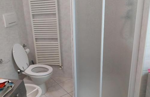 Varano Borghi Apartment | BORGO DEL LAGO HOUSE