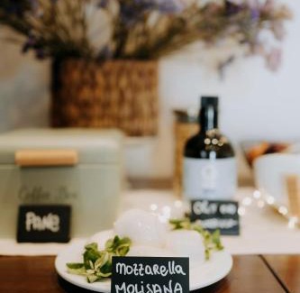 Acquaviva Collecroce Bed & Breakfast | Borgo delle Fonti