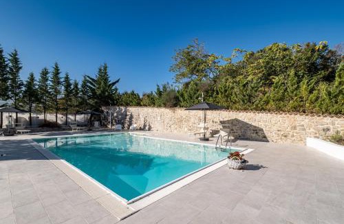 Abbateggio Apartment | Borgo Majella by Rentbeat