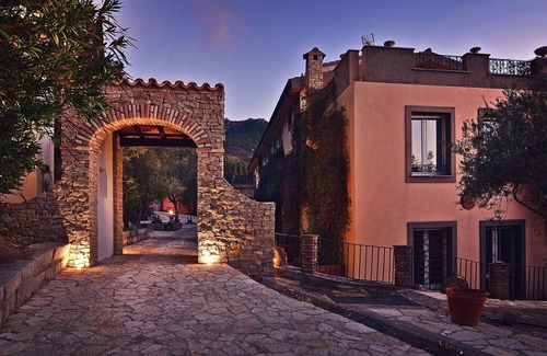 Villaggio delle Mimose House | Borgo Paradiso for 8/10 people