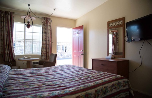 Boron Hotel | Boron Motel