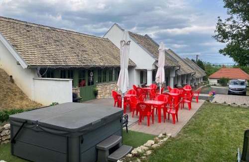 Lesencetomaj Apartment | Borostyán Porta Lesencetomaj