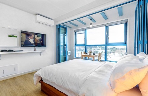 Kunip House | Boryeong Wifi Condo Pension