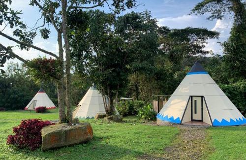 Tena Other | Bosque de Aventura & Glamping El Faro