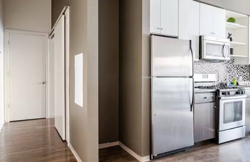 Assembly Square Condo | 🎒 Boston Bound? Your Chic Base Camp is Here! 🗺️