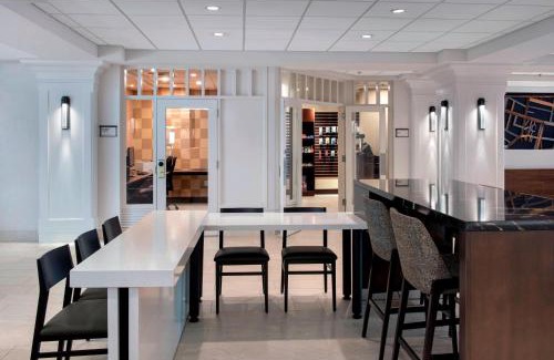 South Peabody Hotel | Boston Marriott Peabody