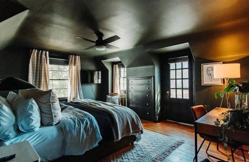 West Fairfax House | Botanical Oasis