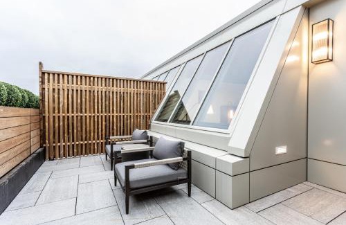 Downtown Indianapolis Hotel | Bottleworks Hotel