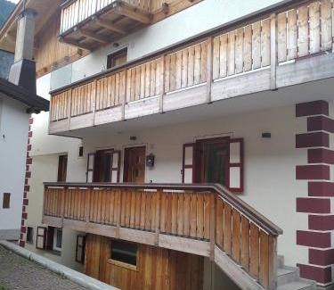 Campitello di Fassa Apartment | Botton d'oro