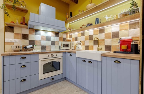 Doukades Apartment | Botzos Residence - Terracotta Suite