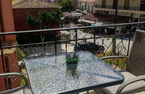 Parga Apartment | Bouas House - A Stylish Apartment in the Center of Parga