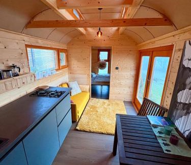 Drslavice Apartment | Boubínská maringotka