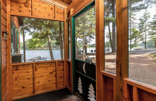 Minocqua Cabin | Bouchard Shores Resort on Lake Tomahawk - Bayside Cabin