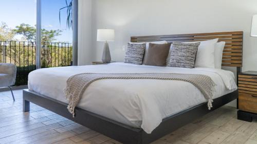 Brasilito Apartment | Bougainvillea 2102 Luxury Apartment - Reserva Conchal
