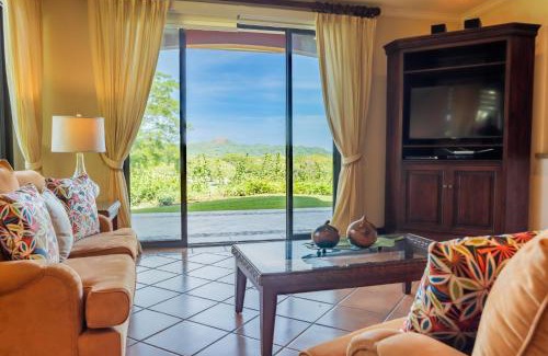 Brasilito Apartment | Bougainvillea 5102 Luxury Apartment - Reserva Conchal