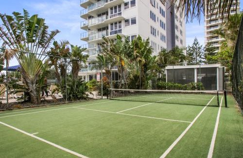 Broadbeach Apartment | Boulevard Towers on Broadbeach