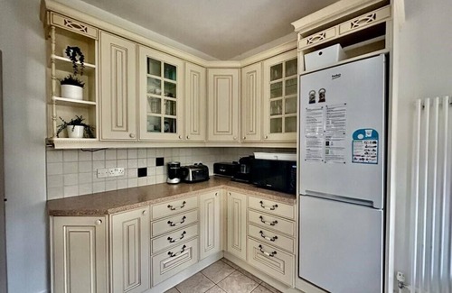 Westbourne House | BOURNECOAST: LARGE DETACHED FOUR BEDROOM HOUSE WITH LARGE PRIVATE GARDEN -HB8530