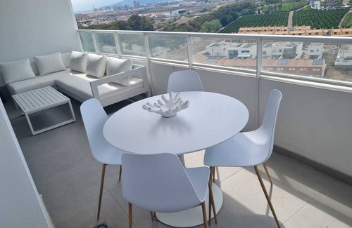 Sagunto Apartment | ¨Boutique H8¨ 30min. from VALENCIA, walk to Beach, SPA, Terrace Pool, Padel, Gym