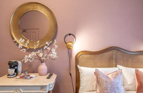 Paisley Apartment | Boutique Home Stay Blossom